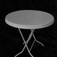 3' Round White Plastic Table
